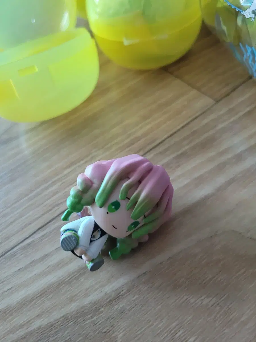 thumbnail-5
